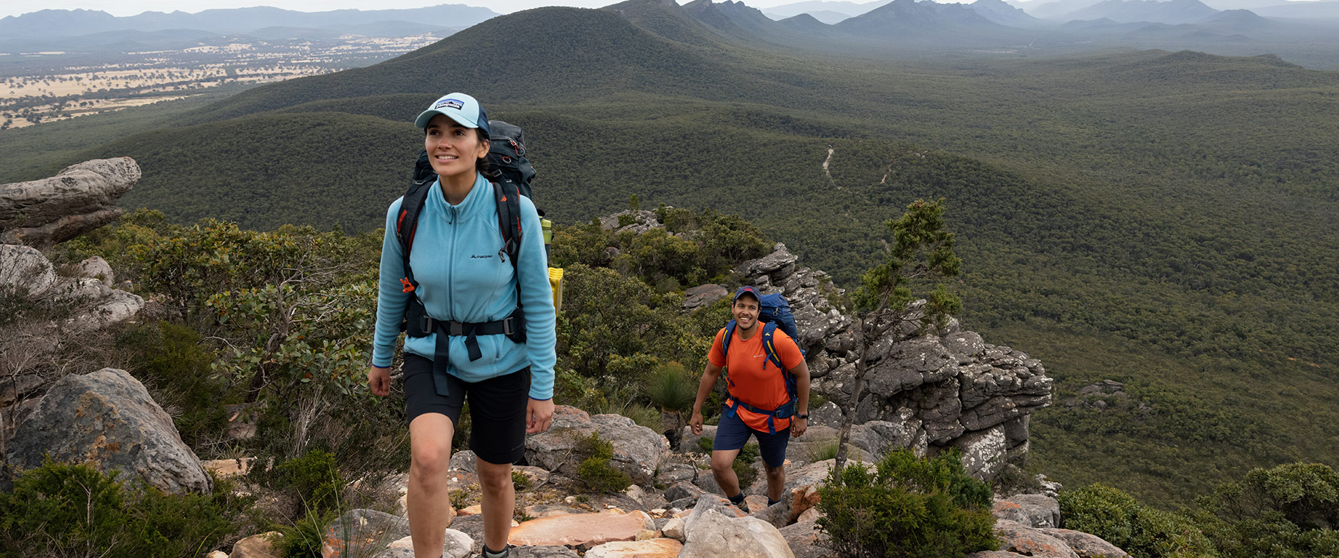 hiking-up-lower-slopes-Signal-Peak_Grampians-Peaks-Trail-_Grampians-National-Park_1920x800